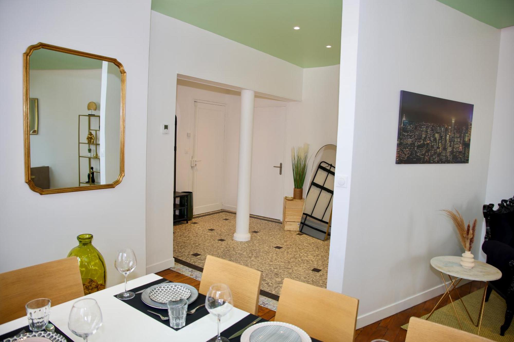 Au Coeur Du Boulingrin Apartment Reims Bagian luar foto
