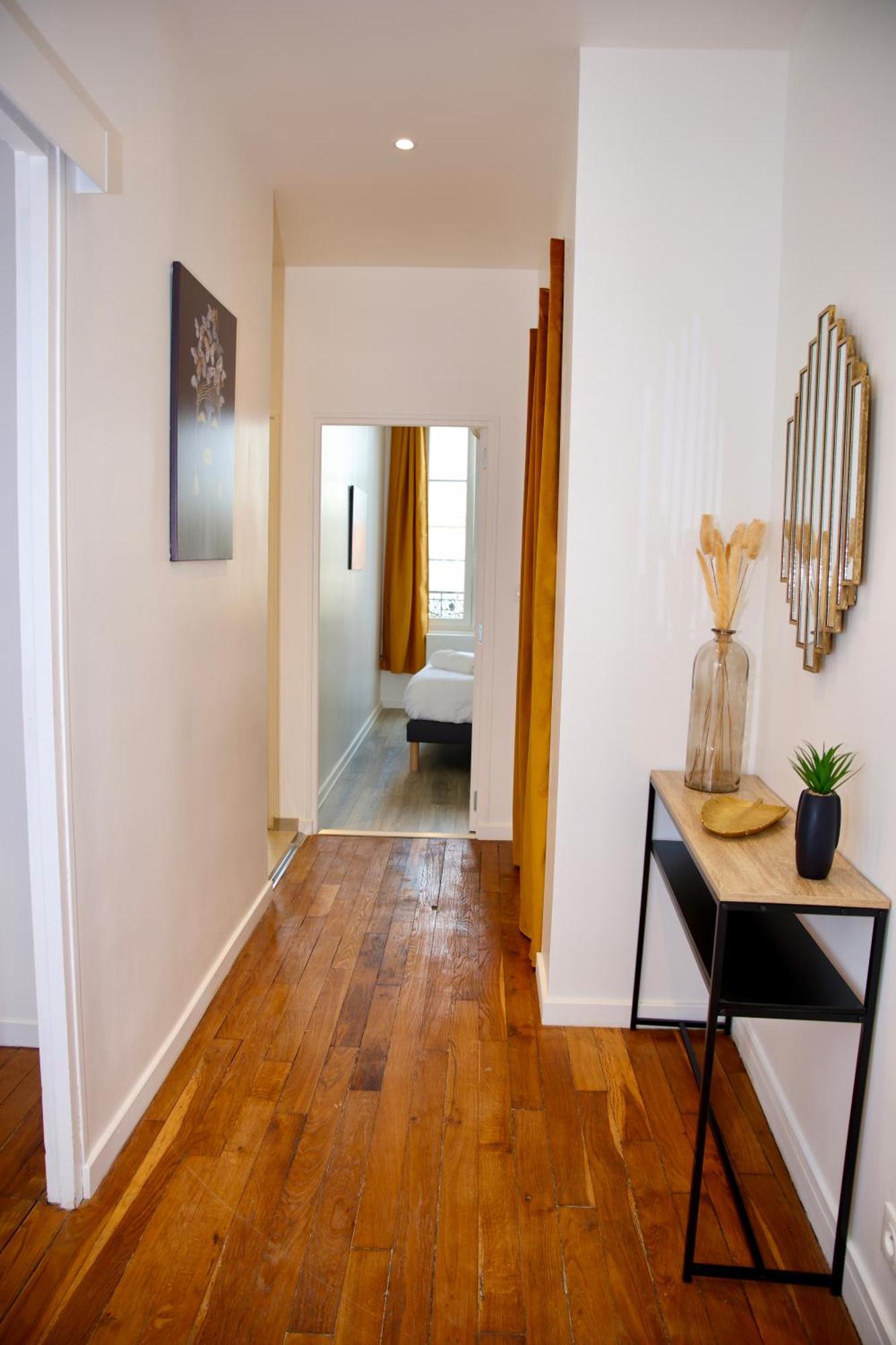 Au Coeur Du Boulingrin Apartment Reims Bagian luar foto