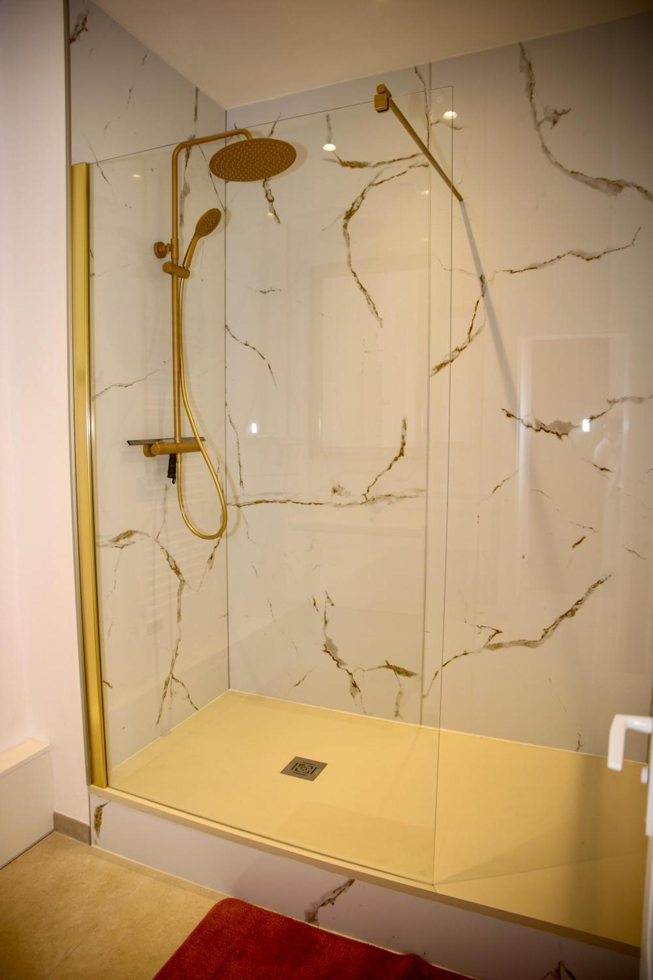 Au Coeur Du Boulingrin Apartment Reims Bagian luar foto