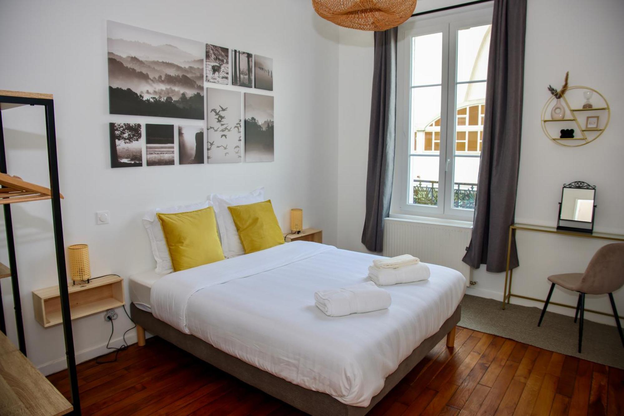 Au Coeur Du Boulingrin Apartment Reims Bagian luar foto