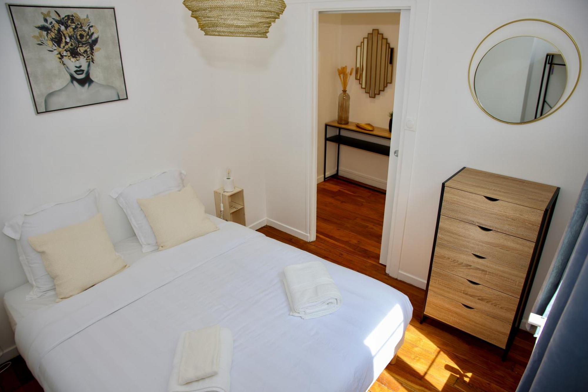 Au Coeur Du Boulingrin Apartment Reims Bagian luar foto